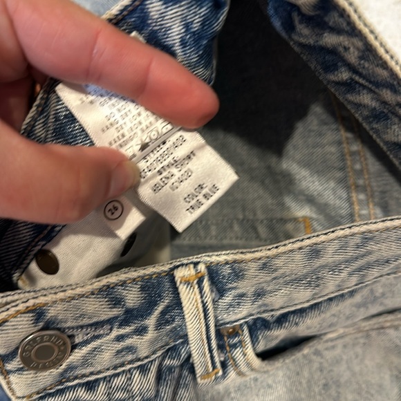 GRLFRND Helena Acid Wash Denim Shorts 26 Revolve - Picture 5 of 8